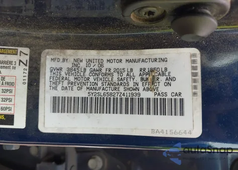 2007 Pontiac Vibe z USA, uszkodzony, nr VIN 5Y2SL65827Z411939